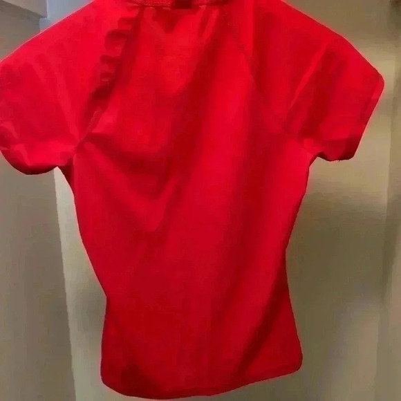 Roxy Rash Guard - Picture 4 of 4